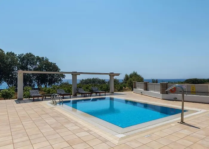 Vinaria Litoa Waterfront Вилла Миния