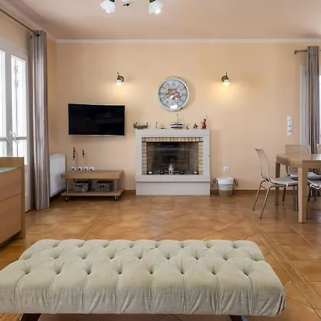 Villa Vinaria Litoa Waterfront
