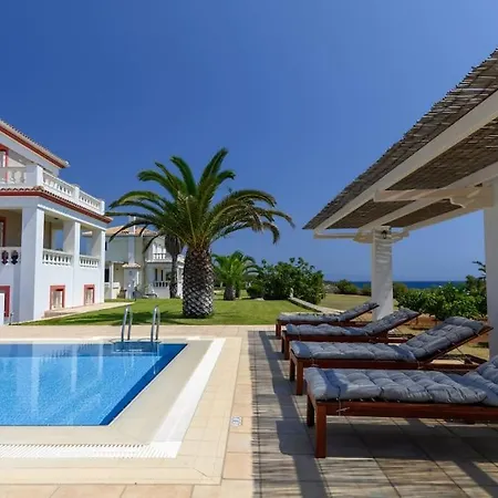 Vinaria Litoa Waterfront