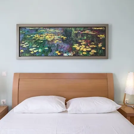 Vinaria Litoa Waterfront Minia